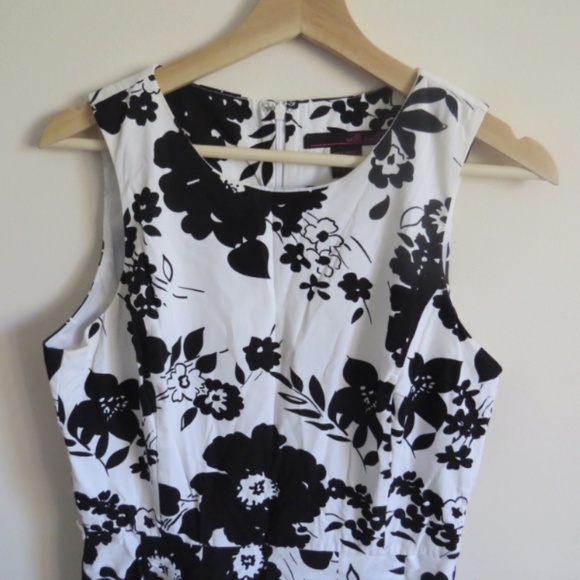 Willi Smith Black and White Floral Dress - Picture 3 of 6